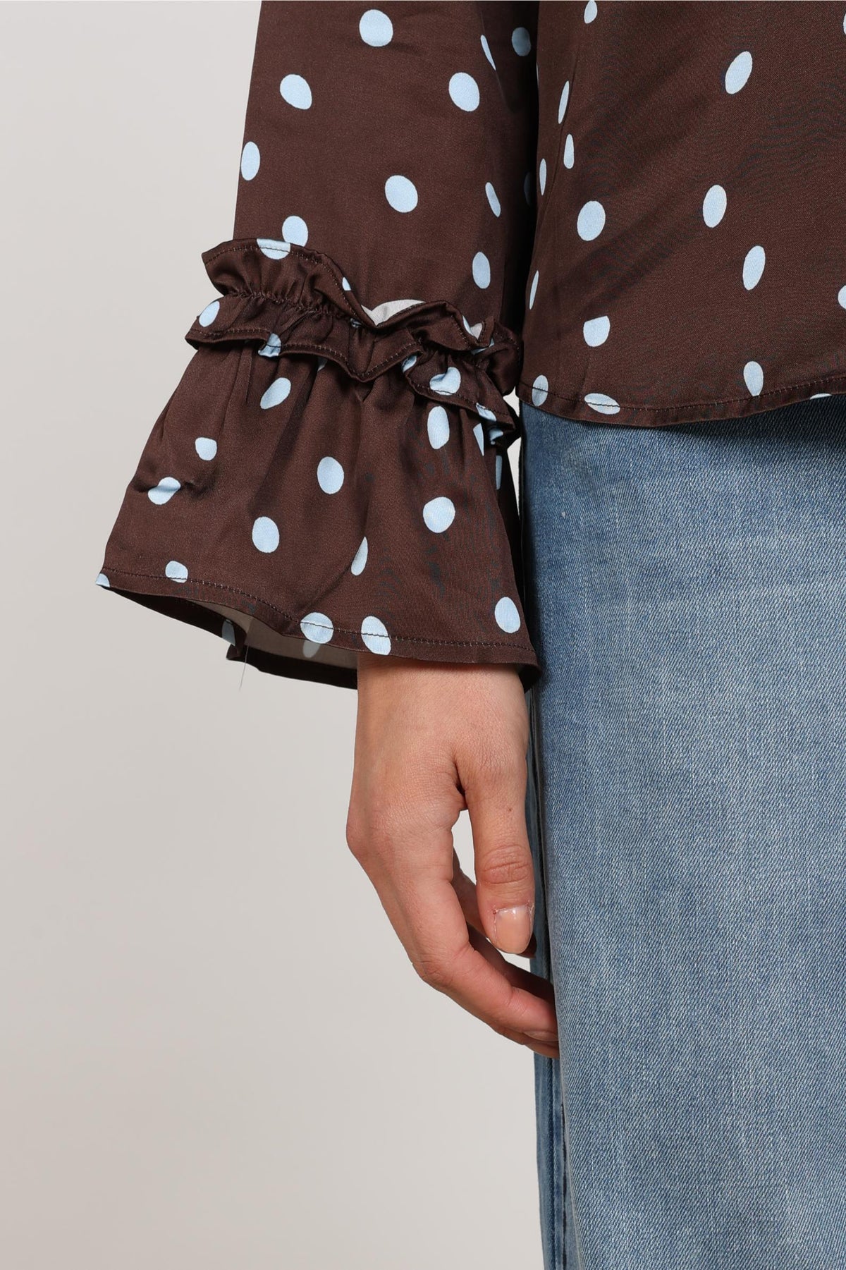 Arani Blouse Dots | Chocolate/Sky