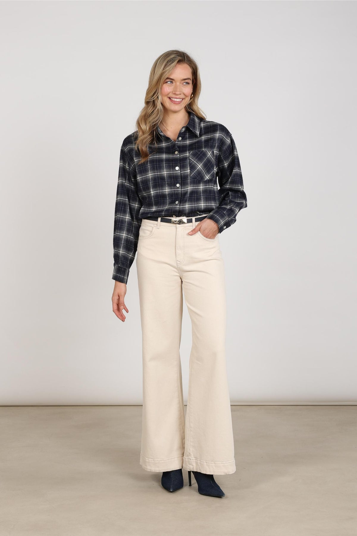 Macy Blouse Check | Navy/Offwhite
