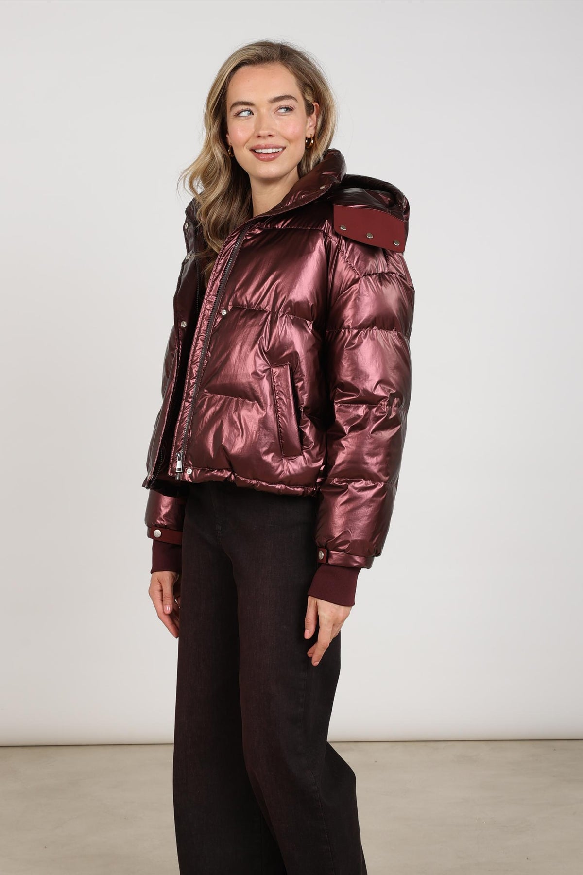 Melodi Jacket Metallic | Cherry
