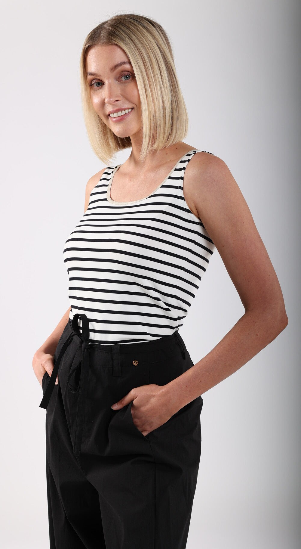 Juba Singlet Stripe | Offwhite/Schwarz