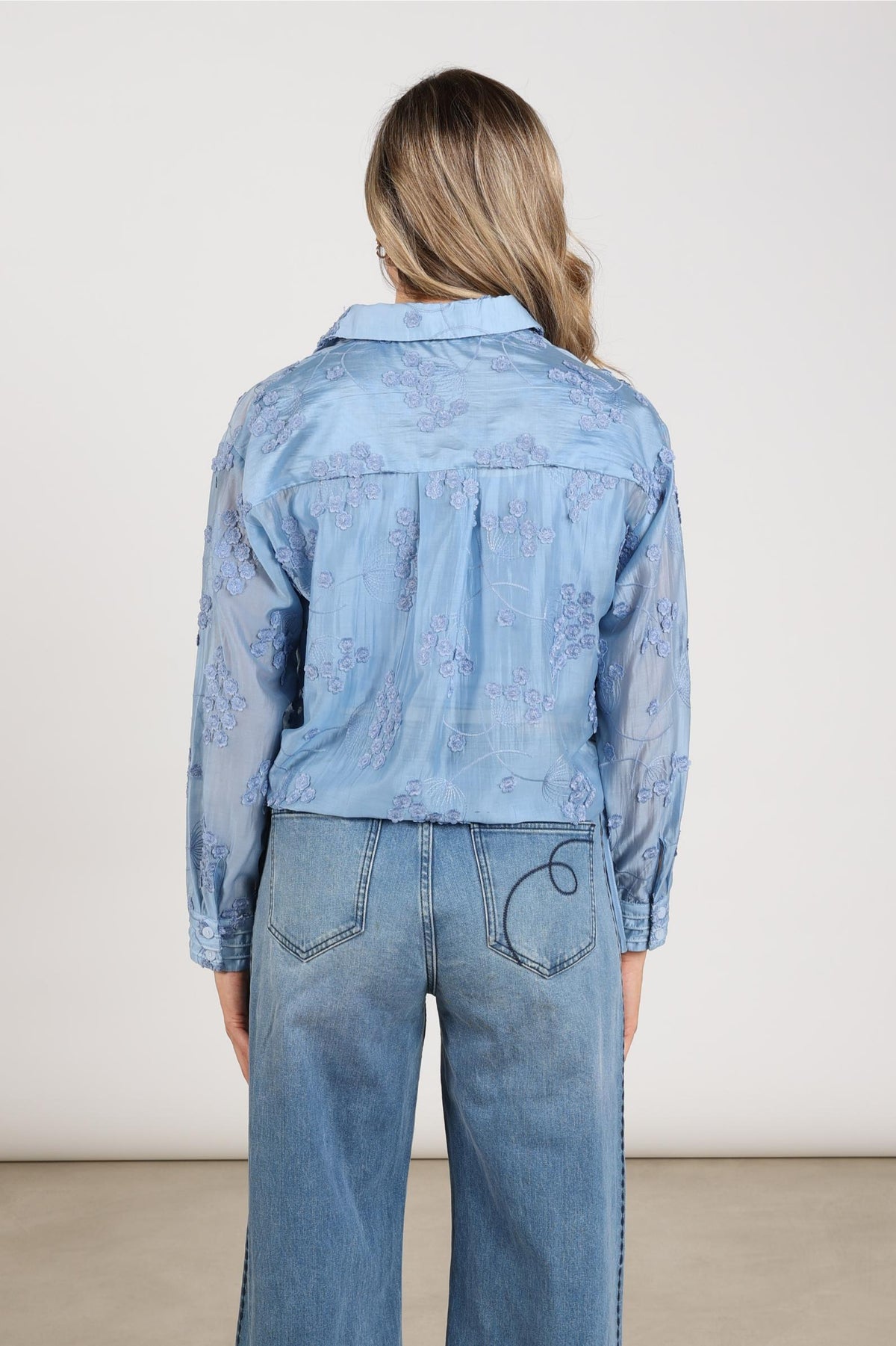 Aaliya Bluse Blume | Himmel