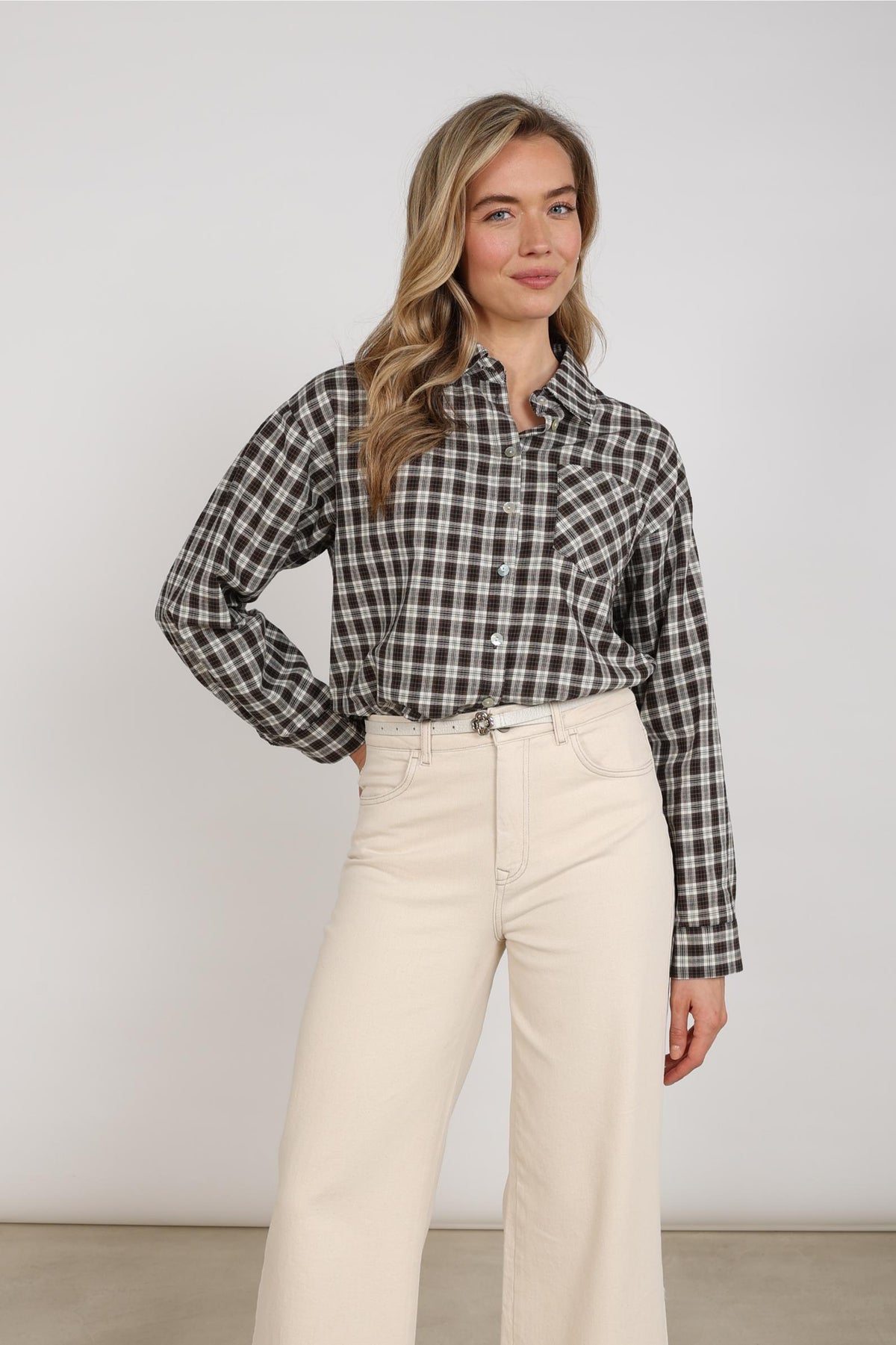 Macy Blouse Check | Offwhite/Chocolate