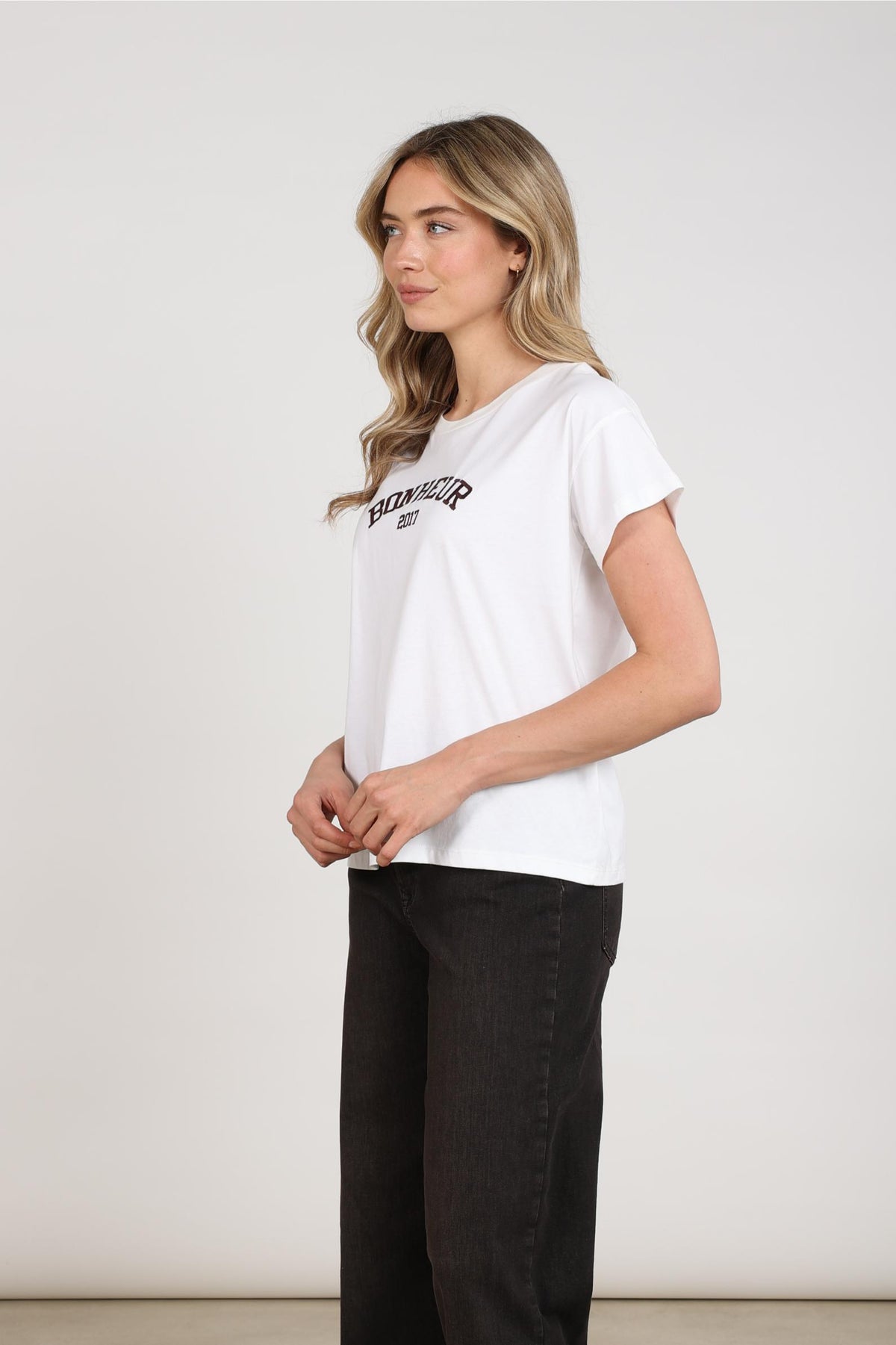 Senna T-shirt | Off-white/Chocolate