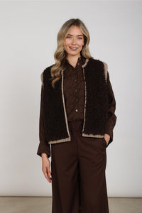 Chocolate/Taupe