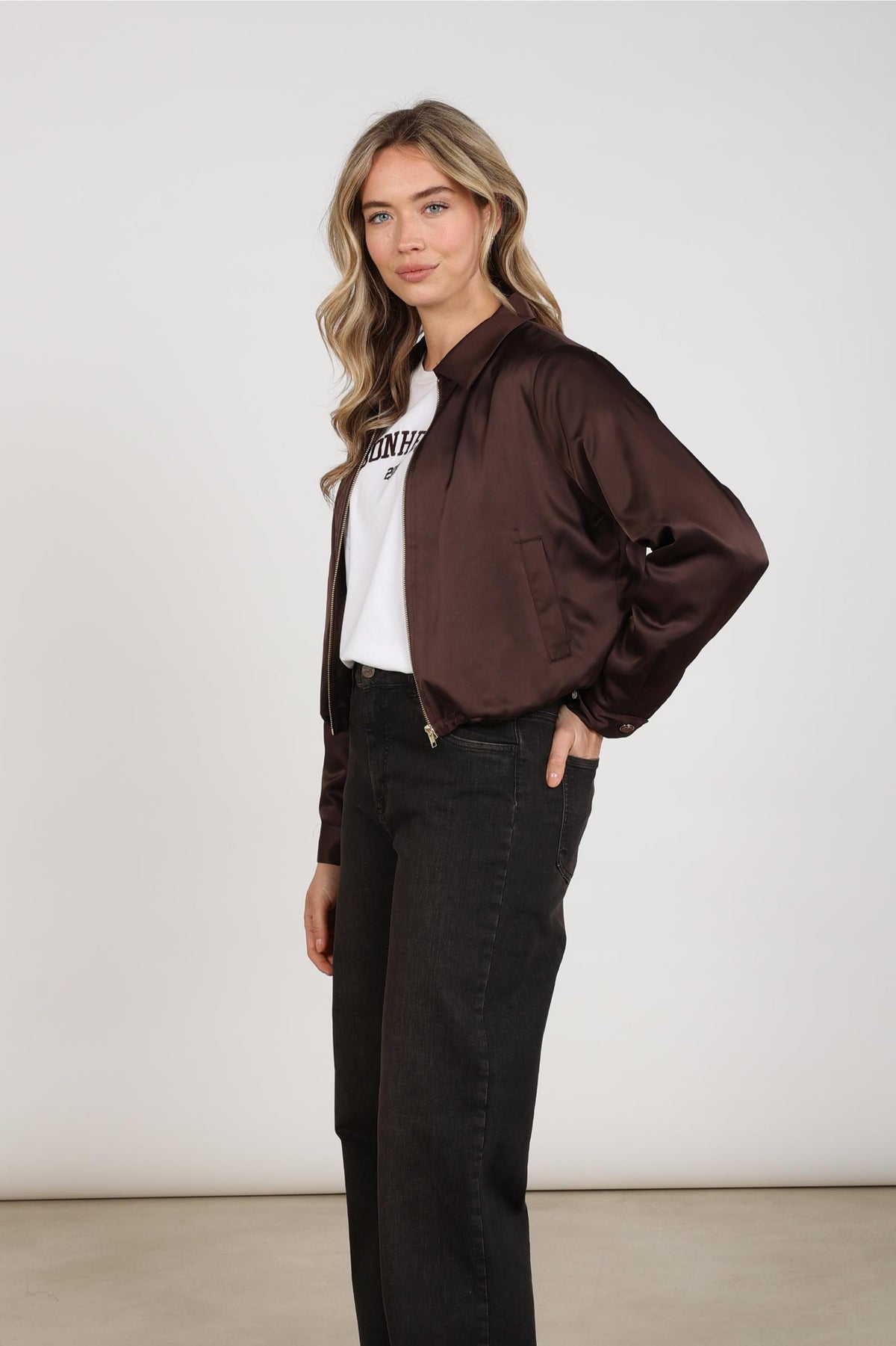 Doreen Bomber | Chocolate