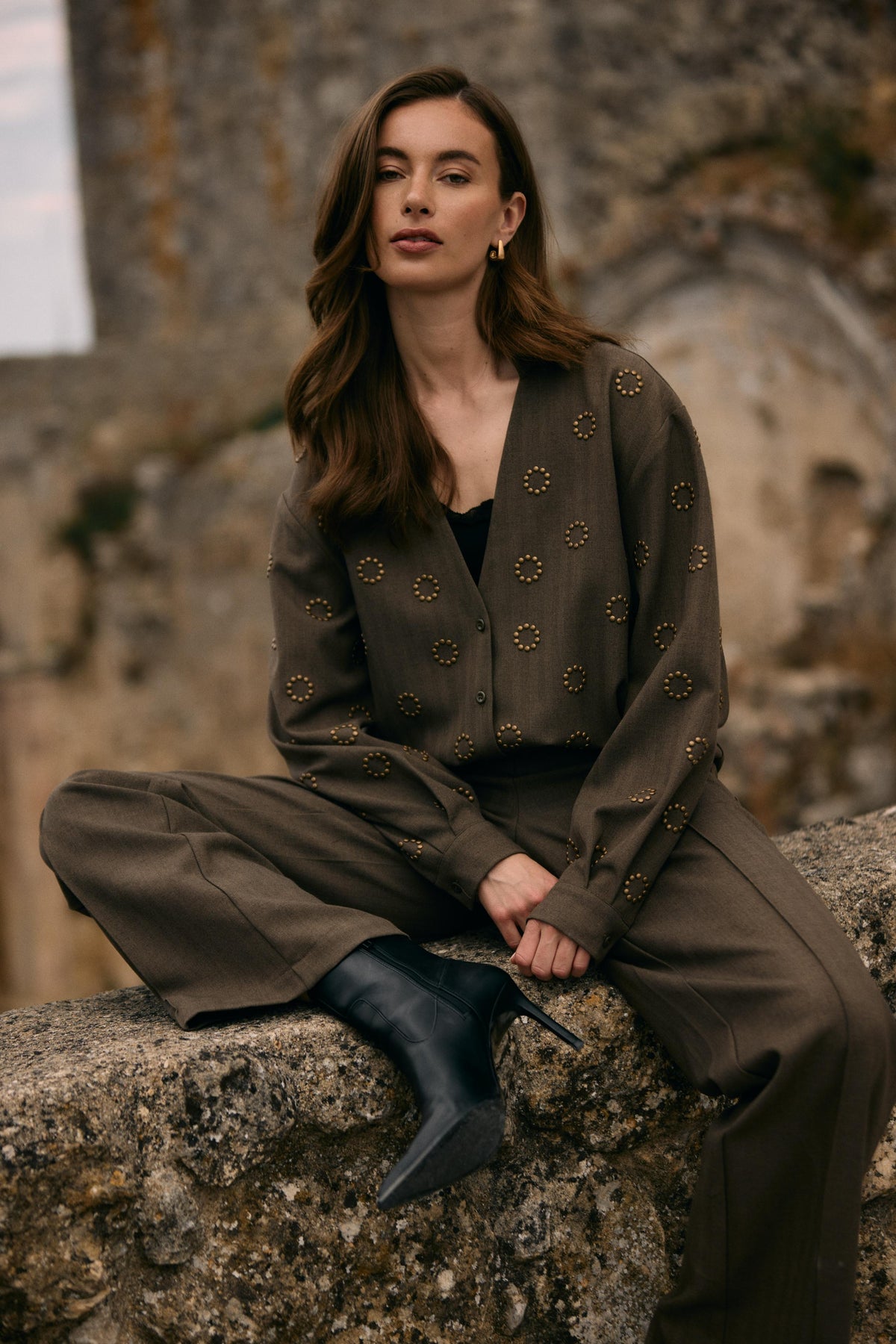 Anika Blouse Studs | Moss